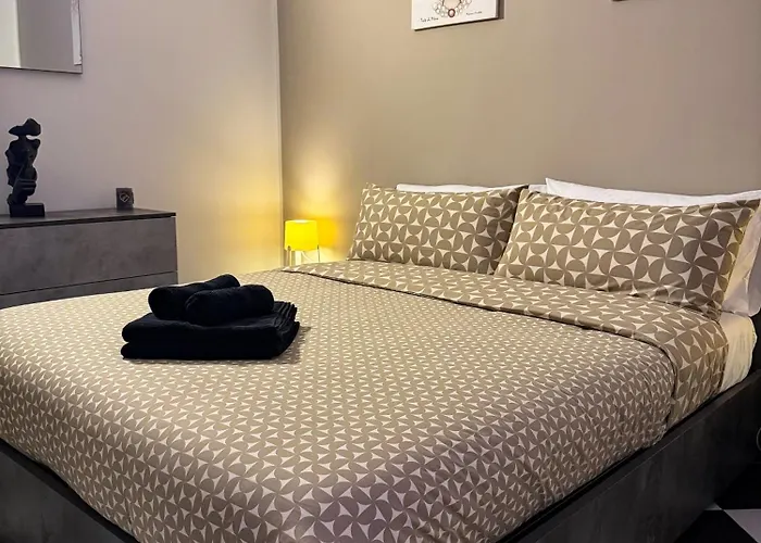 Icon - Almaluz 公寓 *